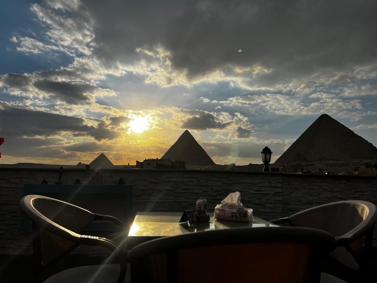 Kafret el-Gabal Pyramids Top Success Result מראה חיצוני תמונה